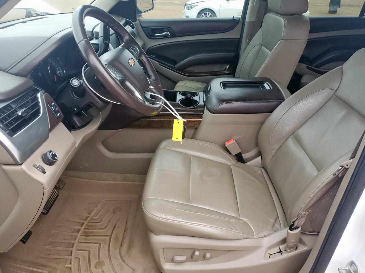 CHEVROLET SUBURBAN C1500 LT