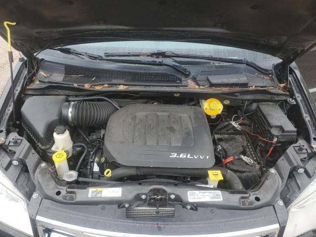 2016 CHRYSLER TOWN & COU - 2C4RC1CG9GR304442