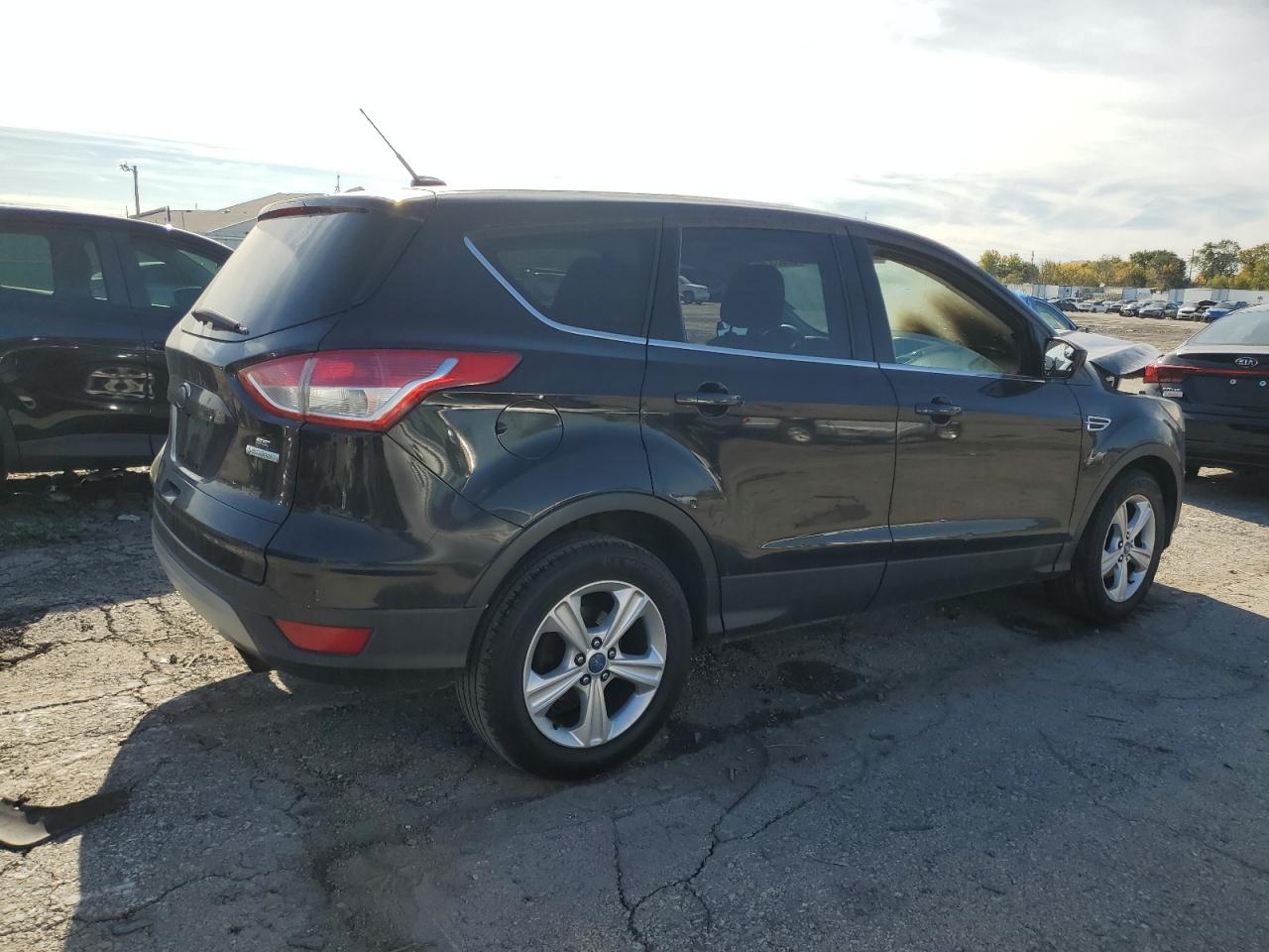 FORD ESCAPE SE