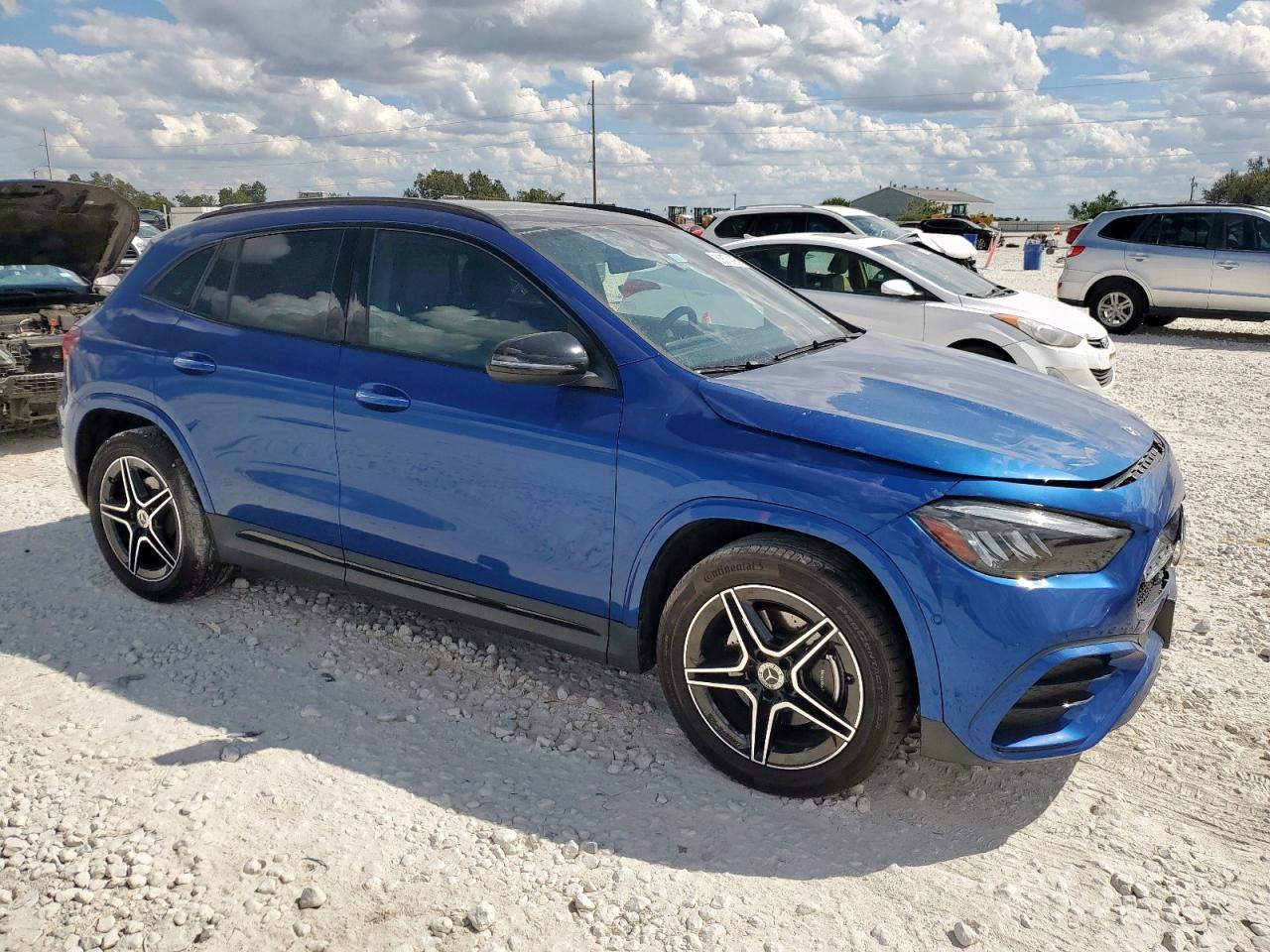 MERCEDES-BENZ GLA-CLASS 250