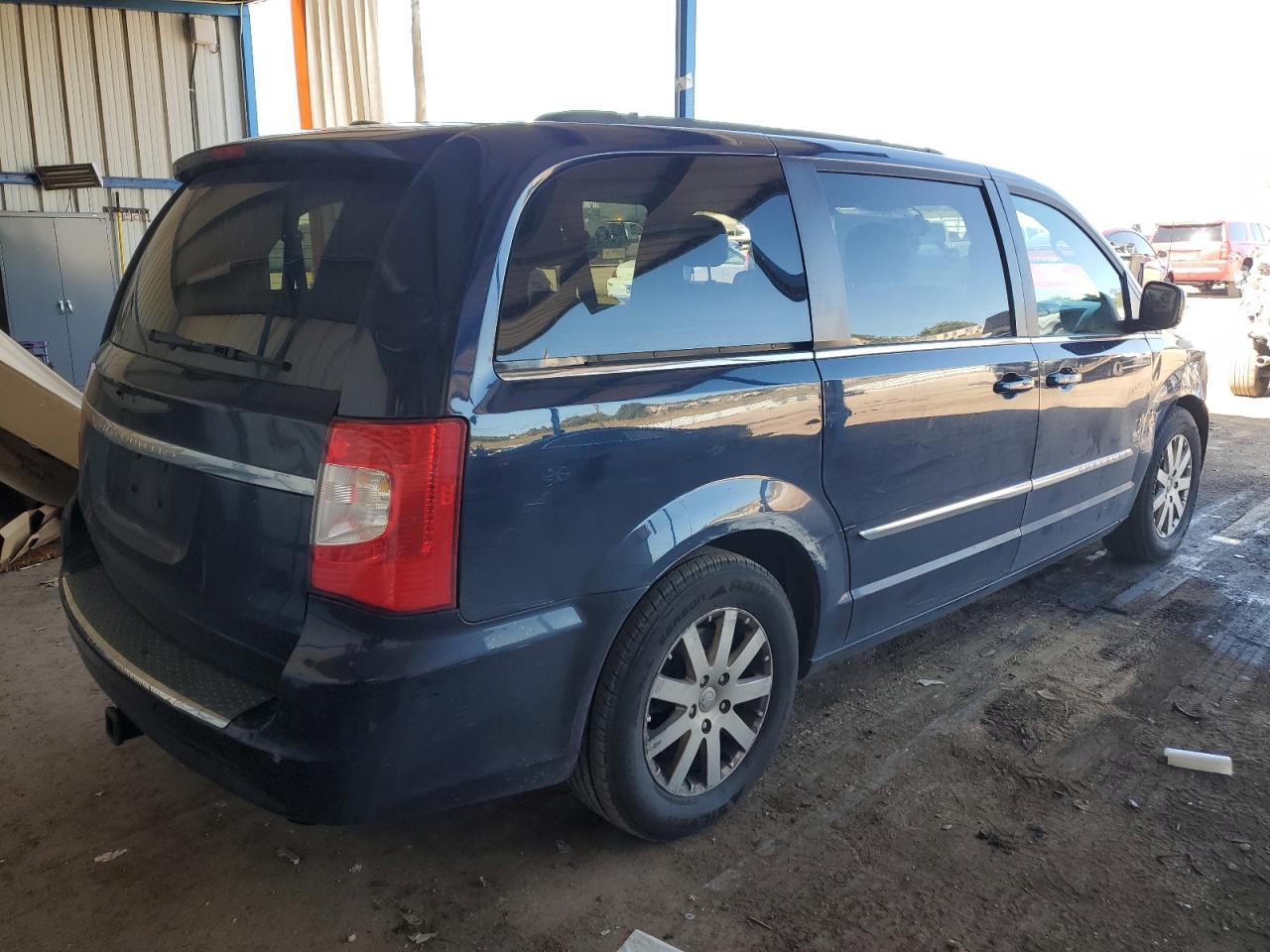 CHRYSLER TOWN & COUNTRY TOURING