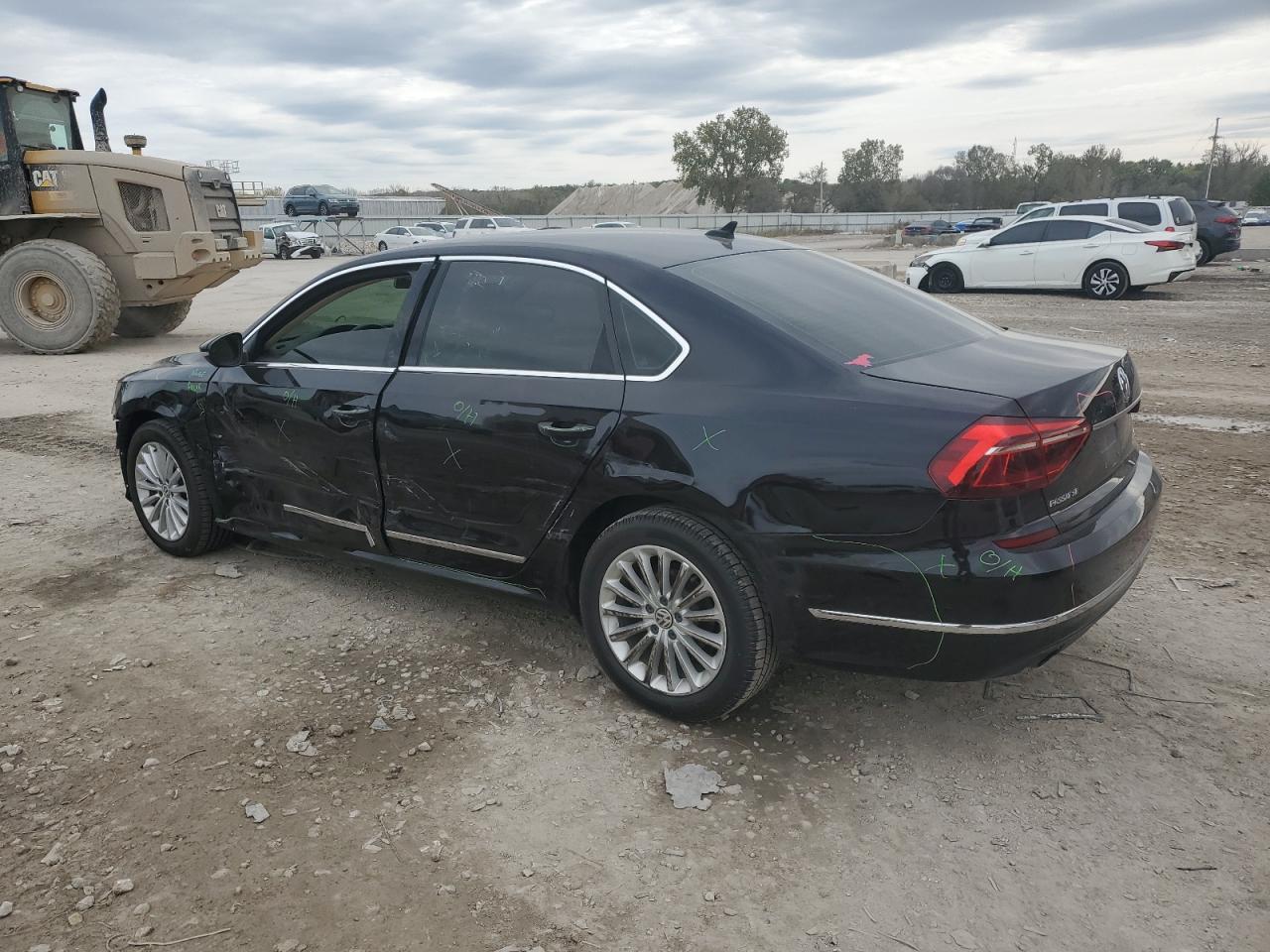 VOLKSWAGEN PASSAT SE