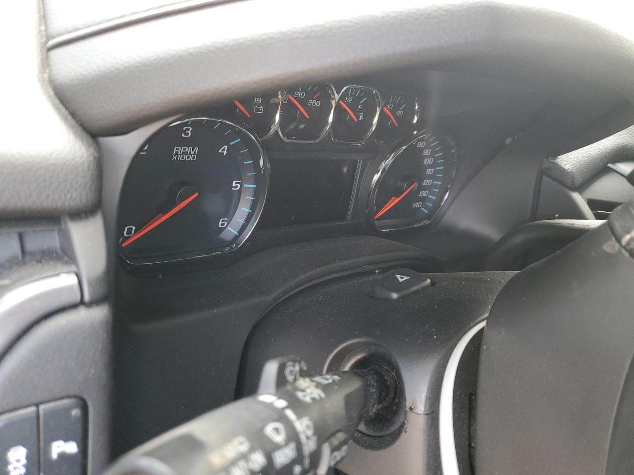 CHEVROLET TAHOE K1500 LS