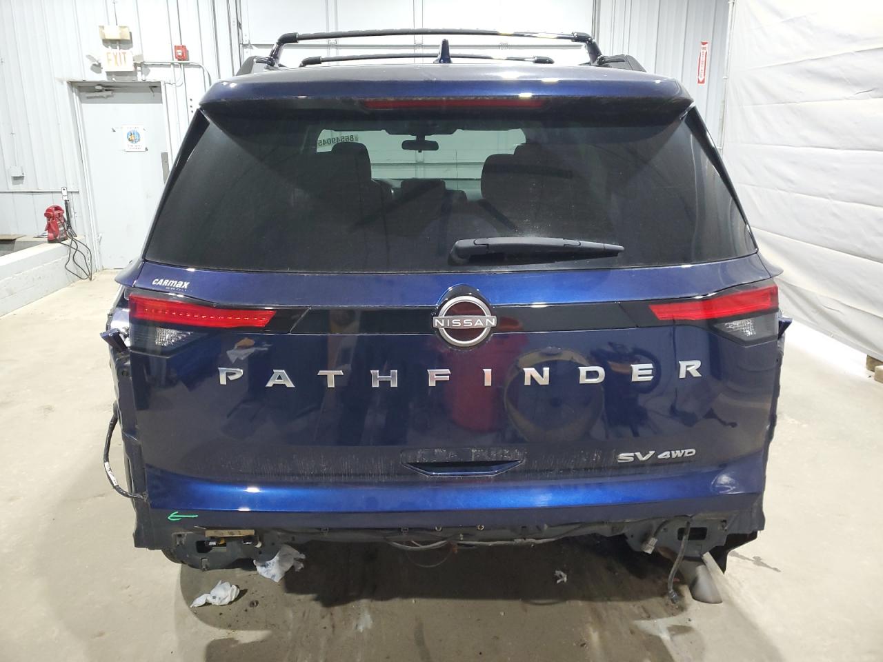 NISSAN PATHFINDER SV