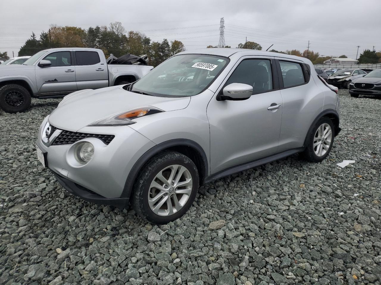 NISSAN JUKE S