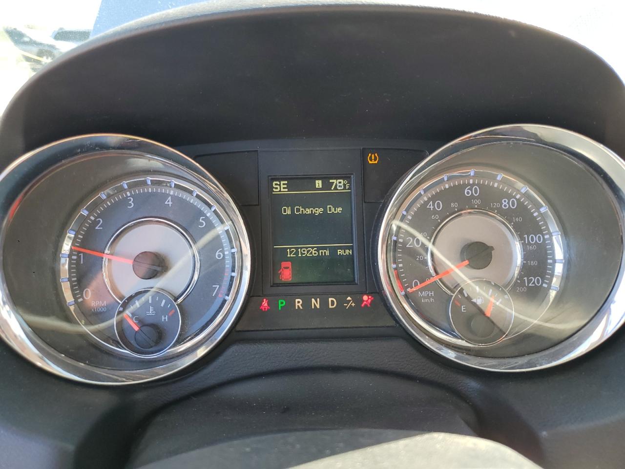 CHRYSLER TOWN & COUNTRY TOURING L