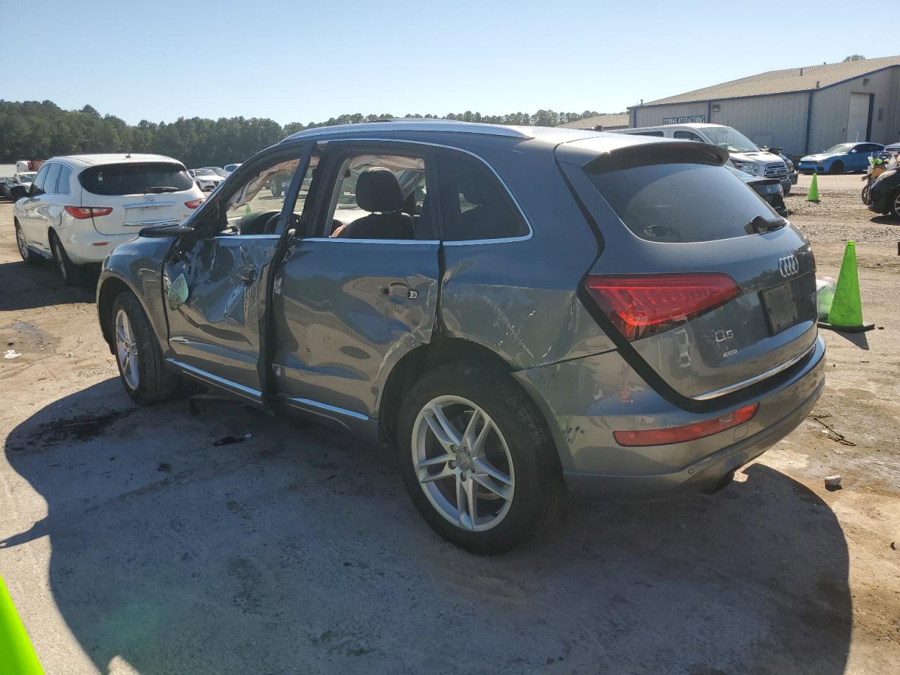 AUDI Q5 PREMIUM PLUS