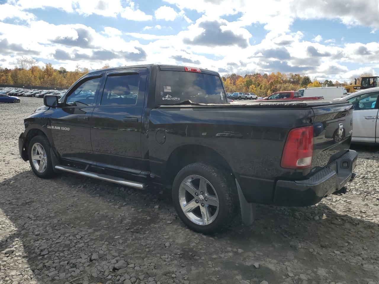 DODGE RAM 1500 ST