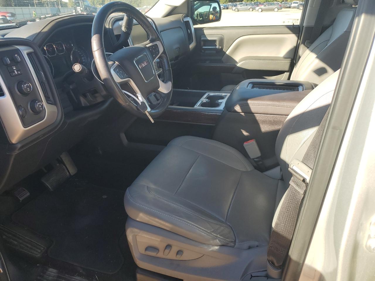 GMC SIERRA K1500 SLT