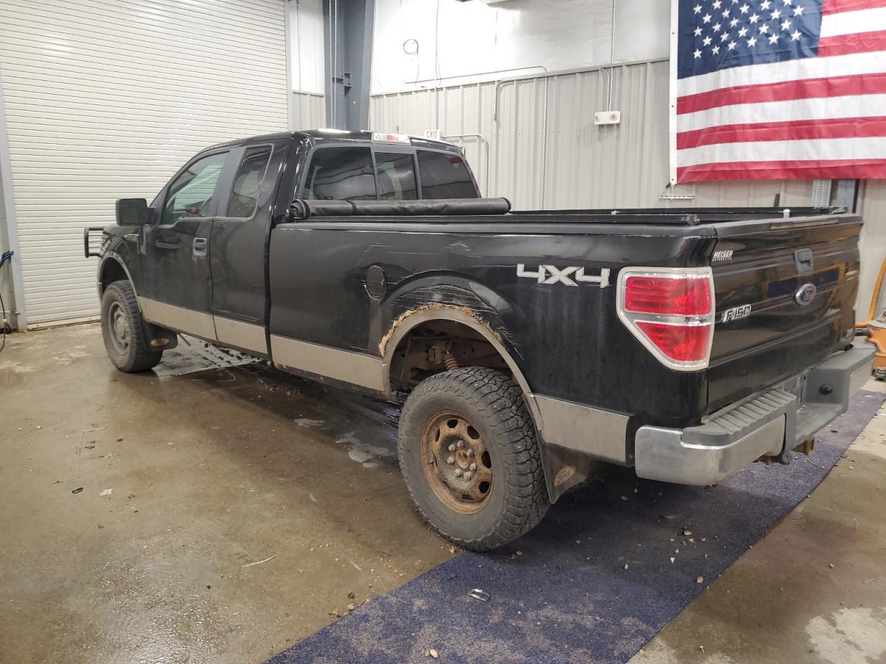 FORD F-150 SUPER CAB