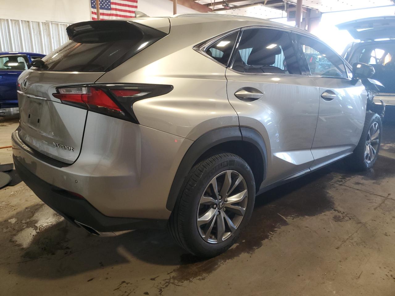 LEXUS NX 200T