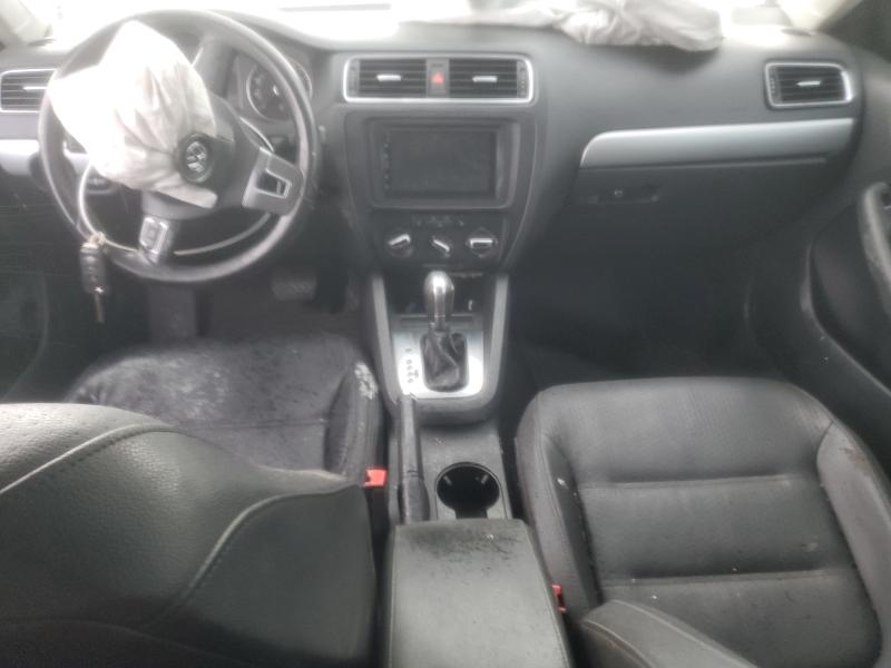 2013 VOLKSWAGEN JETTA SE - 3VWDX7AJXDM389131