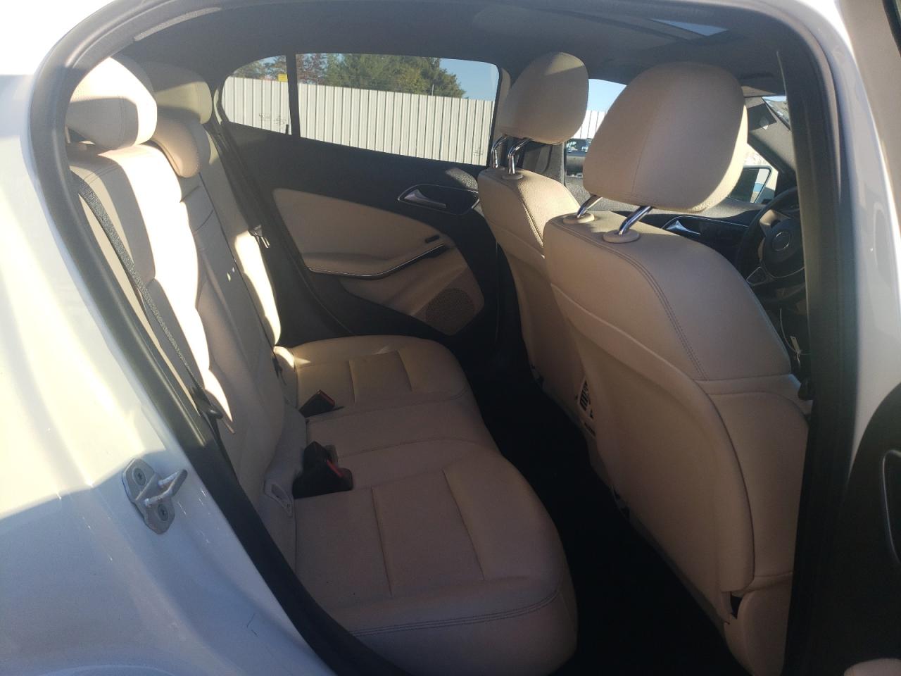 MERCEDES-BENZ GLA-CLASS 250 4MATIC