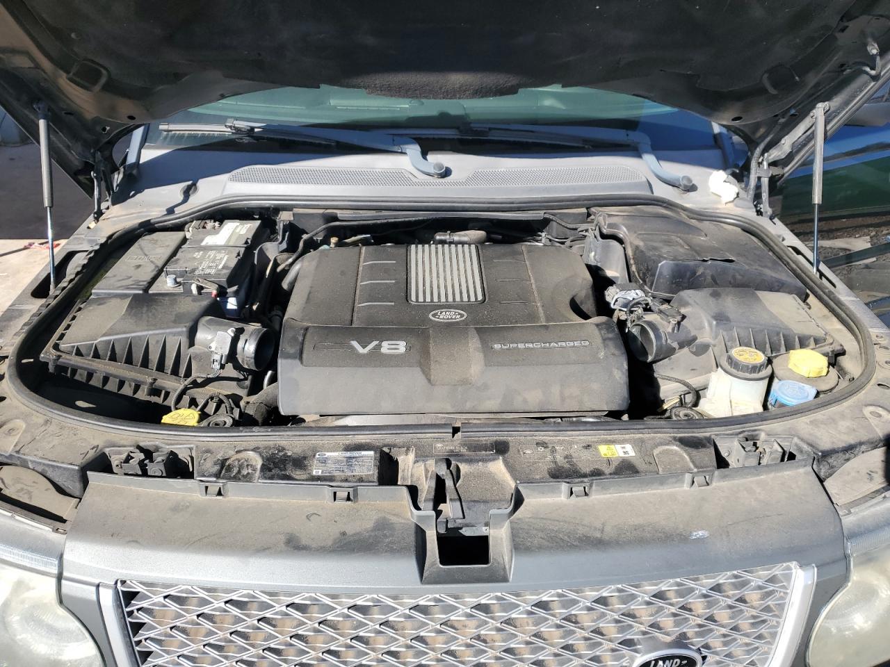 LAND ROVER RANGE ROVER AUTOBIOGRAPHY