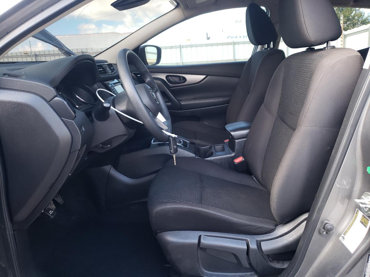 NISSAN ROGUE SPORT S