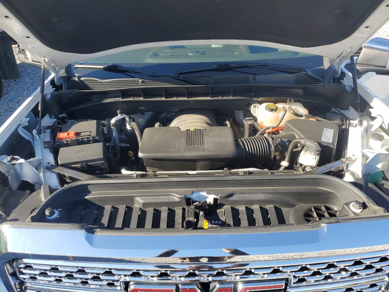 GMC SIERRA 1500 K1500 DENALI