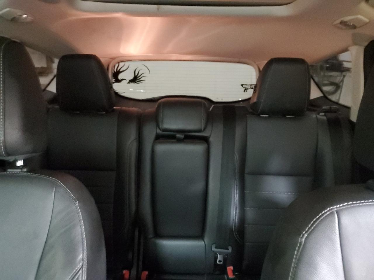 FORD ESCAPE TITANIUM