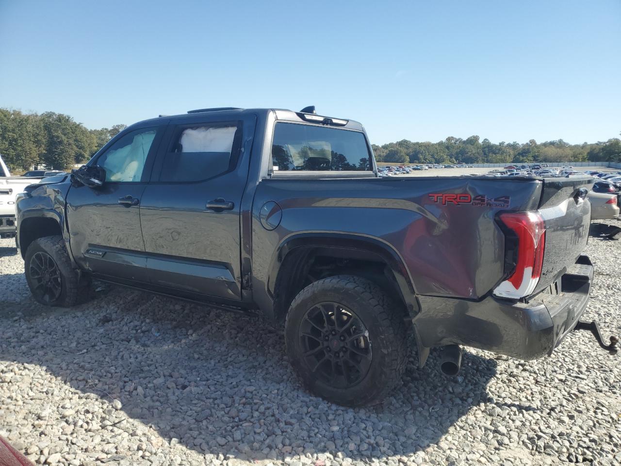 TOYOTA TUNDRA CREWMAX LIMITED