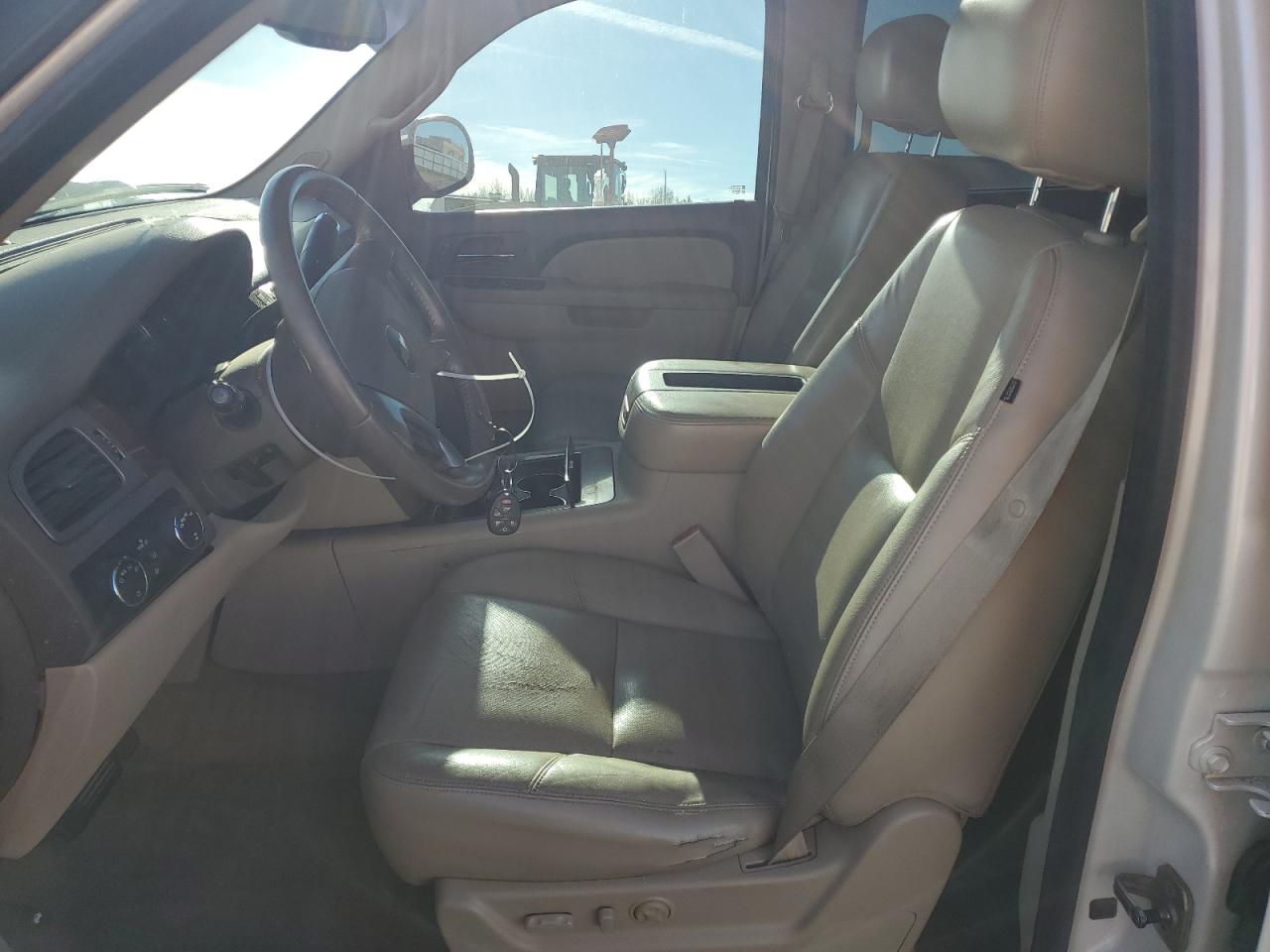 CHEVROLET SUBURBAN K1500 LTZ