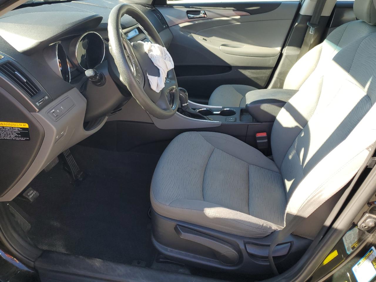 HYUNDAI SONATA HYBRID