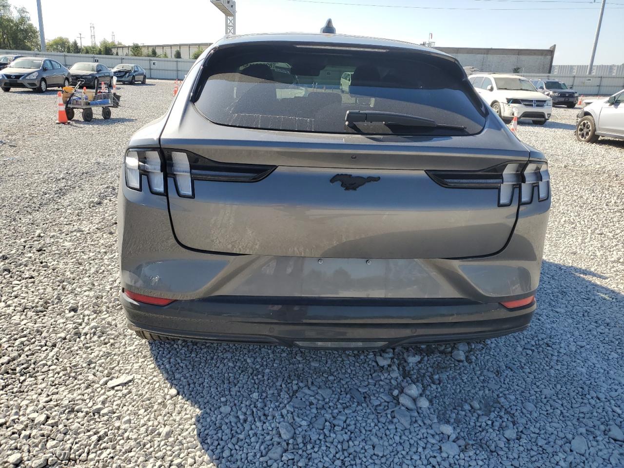 FORD MUSTANG PREMIUM