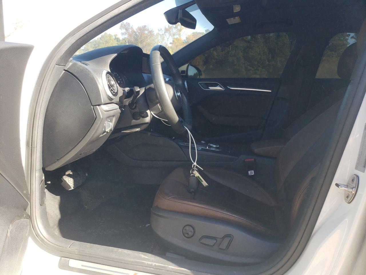 AUDI A3 PREMIUM PLUS