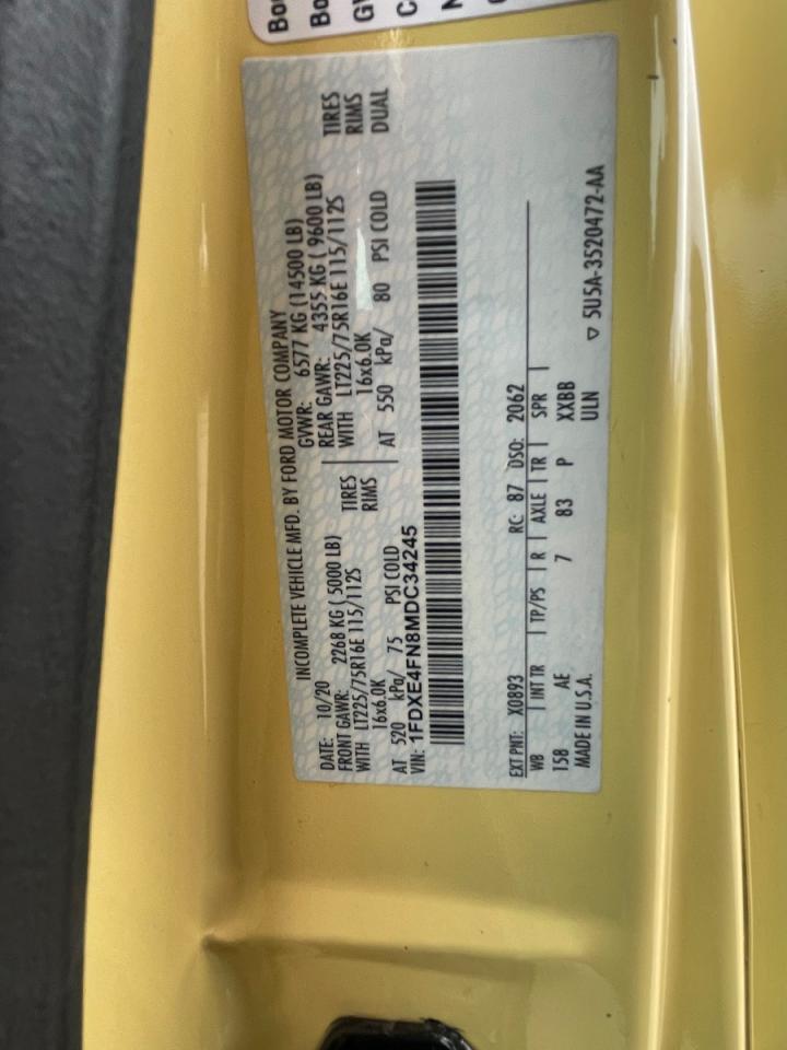 FORD ECONOLINE E450 SUPER DUTY CUTAWAY VAN