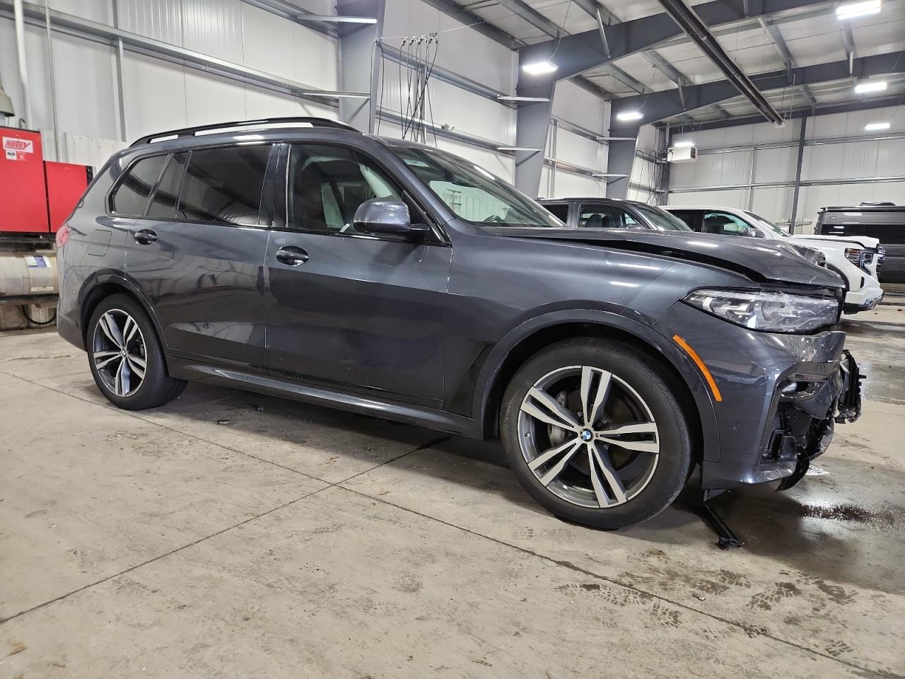 BMW X7 XDRIVE40I
