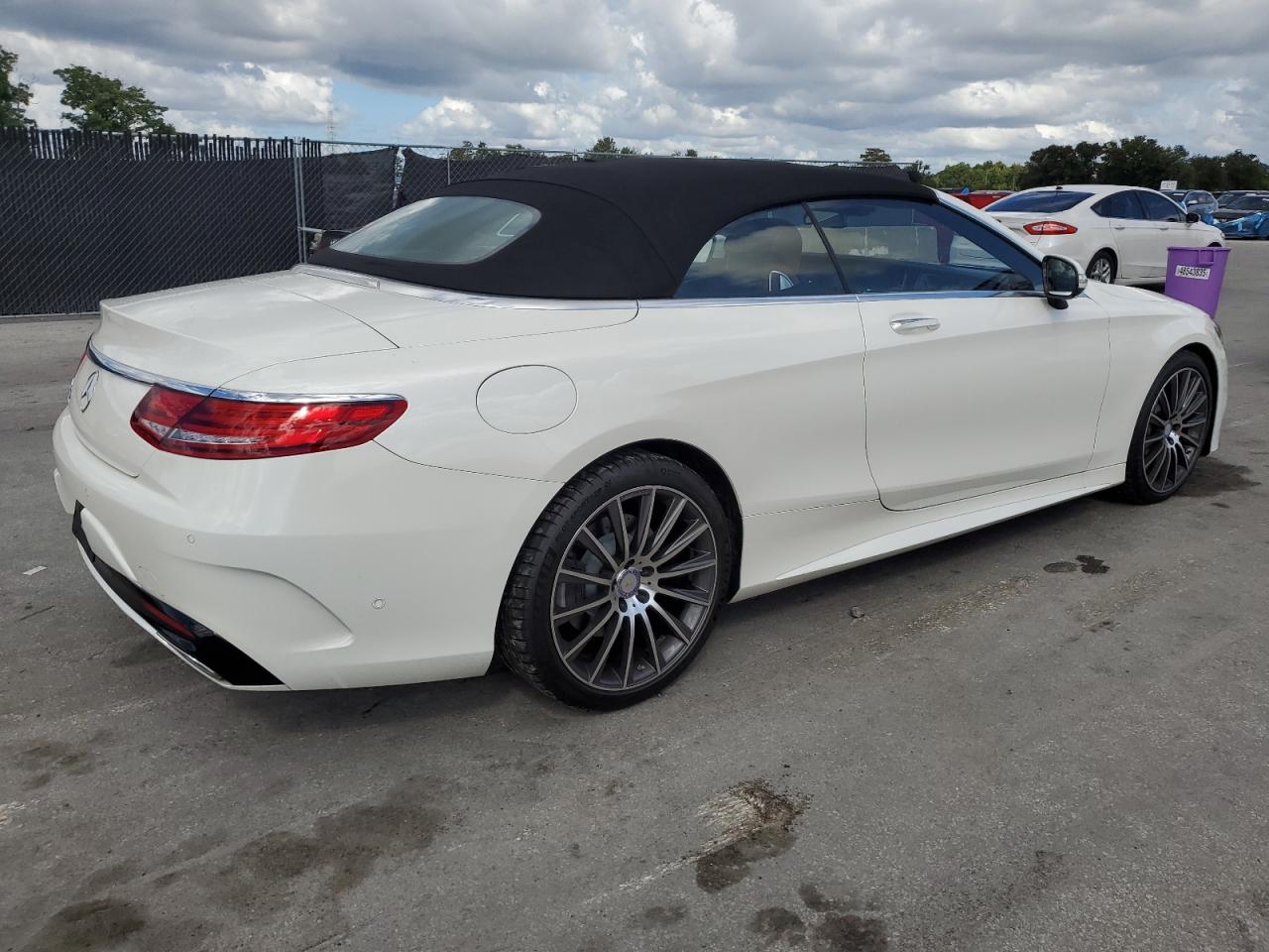 MERCEDES-BENZ S-CLASS 550