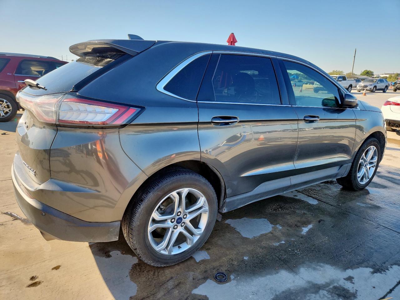 FORD EDGE TITANIUM