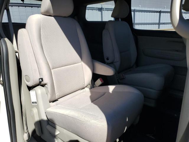 2018 KIA SEDONA L KNDMA5C10J6386367