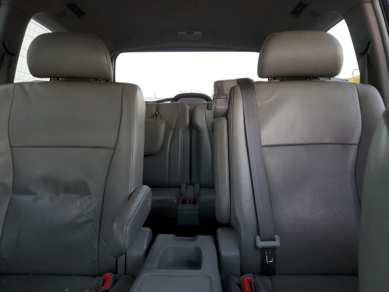 TOYOTA HIGHLANDER LIMITED