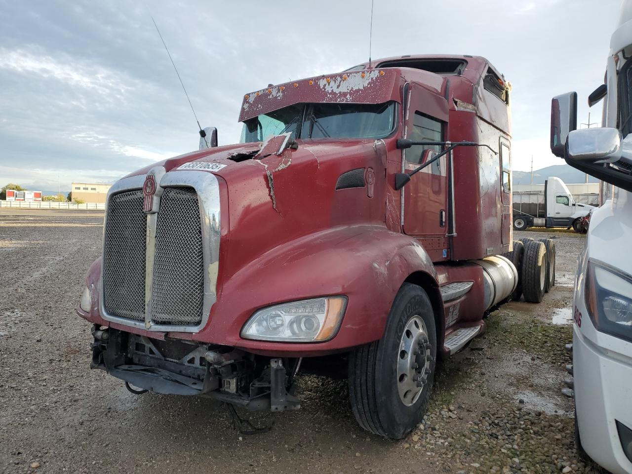 Lot #3276619065 2011 KENWORTH CONSTRUCTI