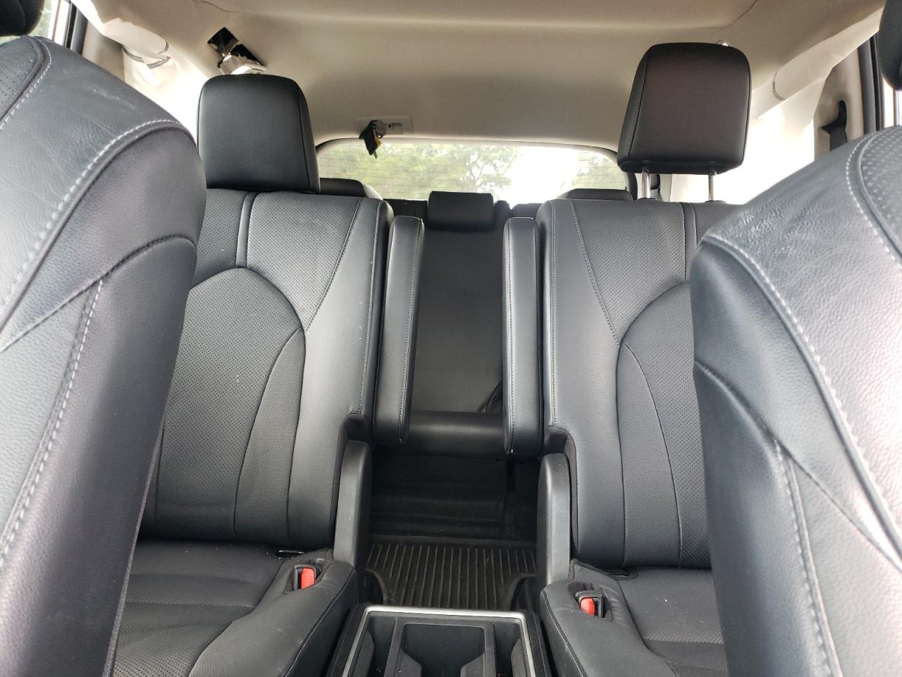 TOYOTA HIGHLANDER XLE