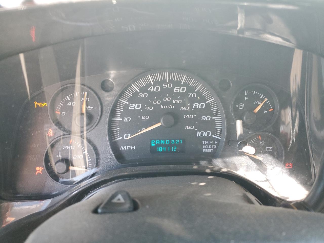 Lot #3281589383 2005 GMC SAVANA RV