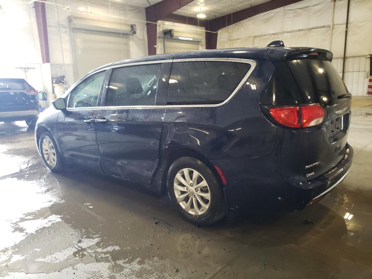 Lot #3311642237 2018 CHRYSLER PACIFICA T