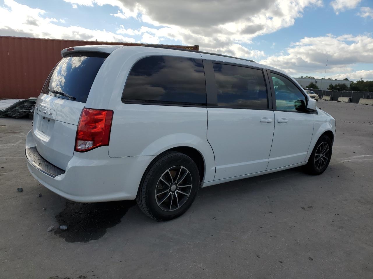 DODGE GRAND CARAVAN SXT
