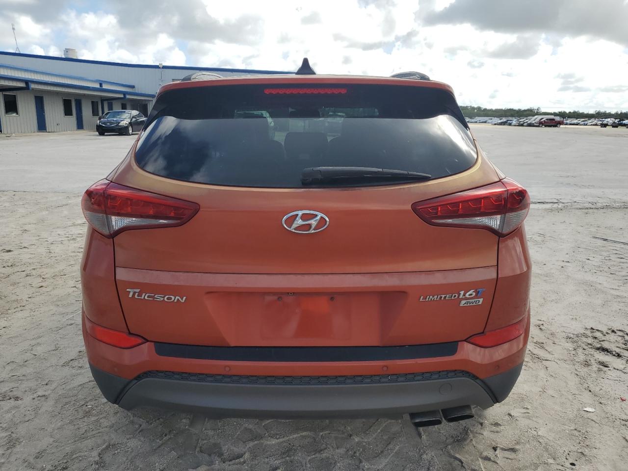 HYUNDAI TUCSON LIMITED