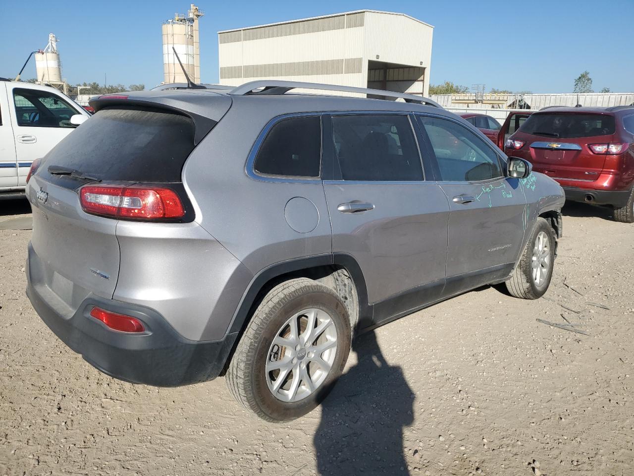 JEEP GRAND CHEROKEE LATITUDE