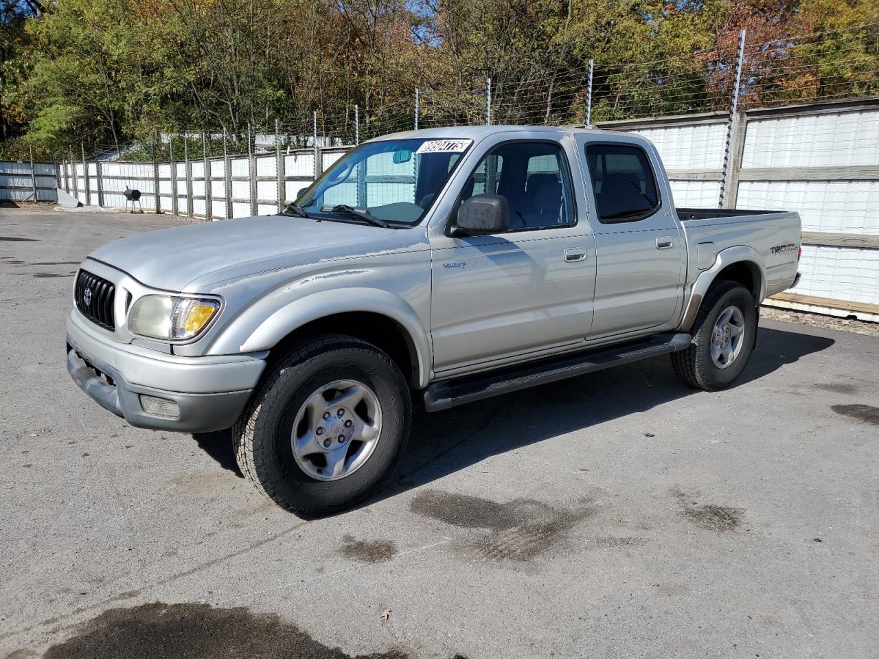 Lot #3309311990 2002 TOYOTA TACOMA DOU