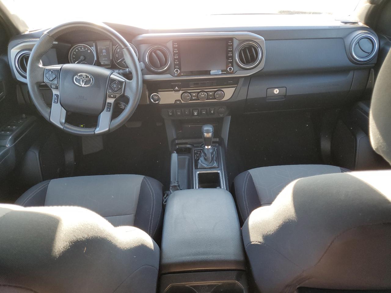 Lot #3319015448 2021 TOYOTA TACOMA DOU