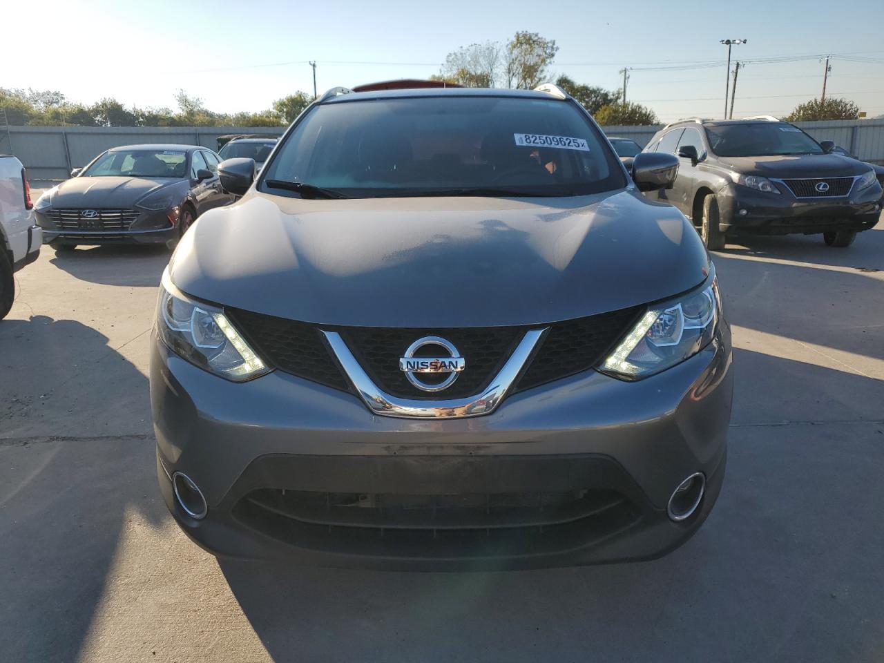 NISSAN ROGUE SPORT S