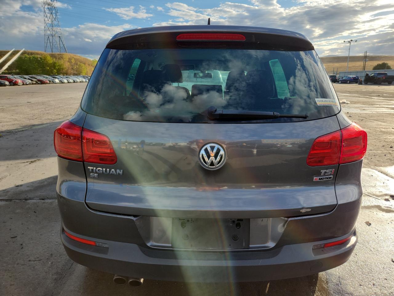 VOLKSWAGEN TIGUAN S