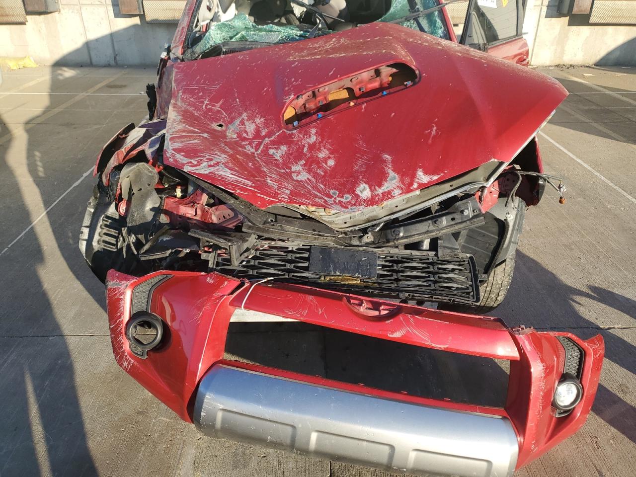 TOYOTA 4RUNNER SR5/SR5 PREMIUM