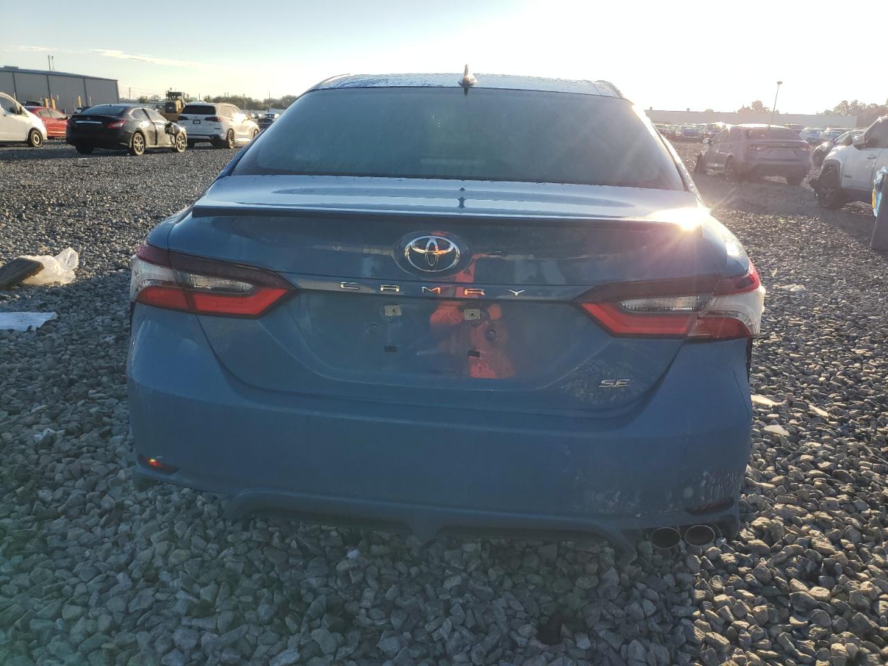 TOYOTA CAMRY SE NIGHT SHADE