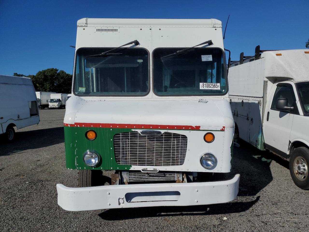 Lot #3264523546 2010 FREIGHTLINER CHASSIS M