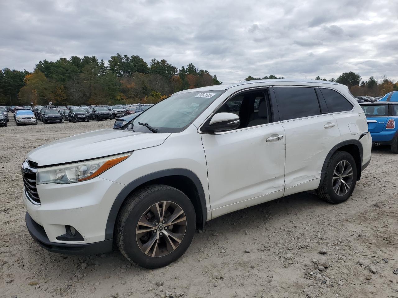 TOYOTA HIGHLANDER XLE