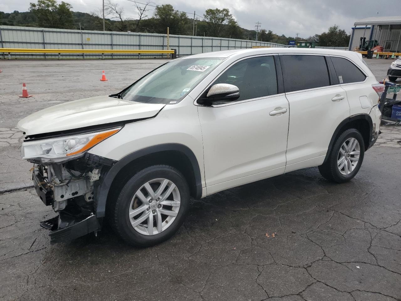 Lot #3308406302 2014 TOYOTA HIGHLANDER
