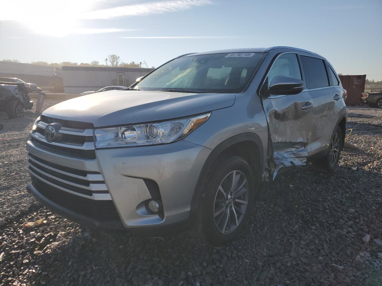 TOYOTA HIGHLANDER SE