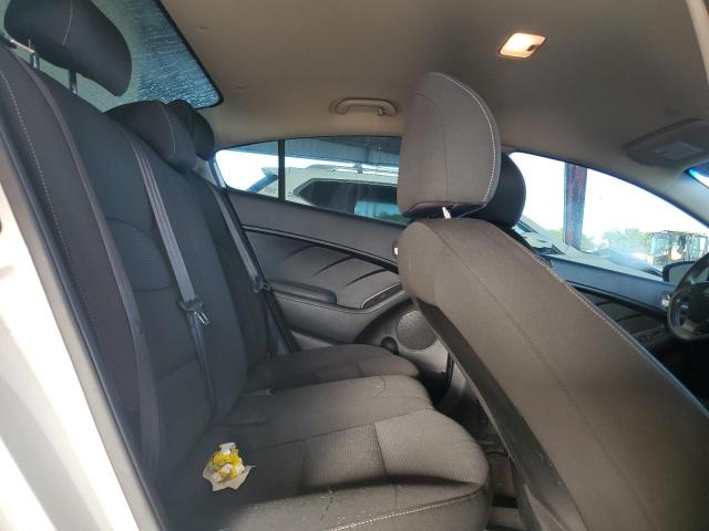 2017 KIA FORTE LX #3303658935